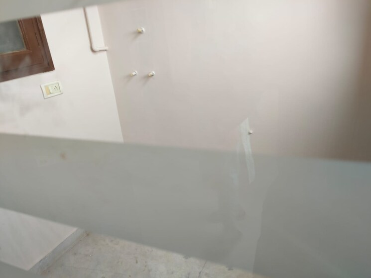 Room, palam vihar 3 Bedroom 173 Sq.Ft. Independent House In Palam Vihar Gurgaon 8870468