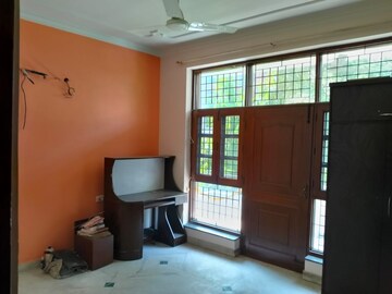 Living Room in 3 BHK Independent House at Palam Vihar – for Rent