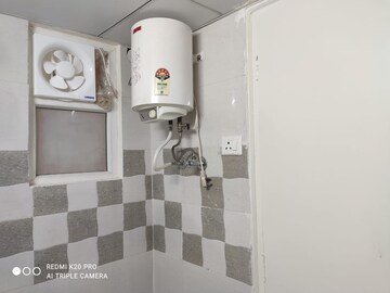 Bathroom in 3 BHK Apartment at Gaur City 7th Avenue, Sector 4 Greater Noida – for Rent