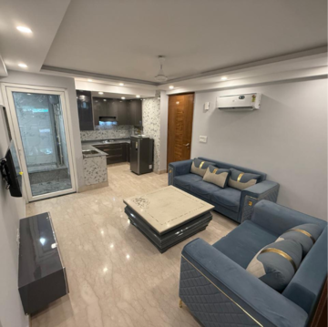 Living Room in 1 BHK Builder Floor at Shivalik Colony – for Rent