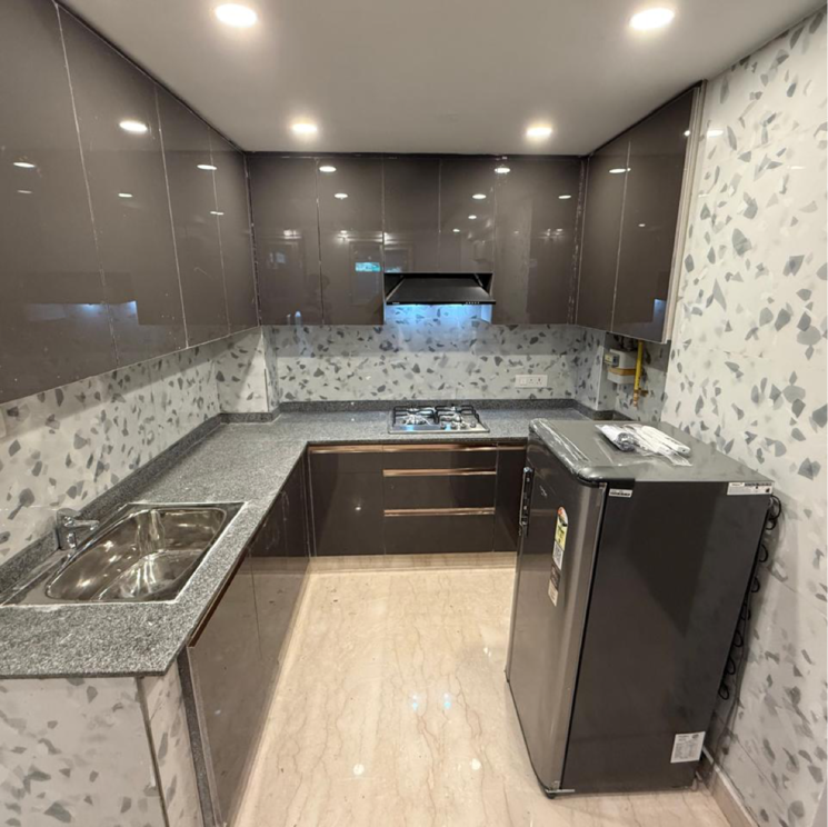 Kitchen, shivalik colony 1 Bedroom 700 Sq.Ft. Builder Floor In Shivalik Colony Delhi 8870576