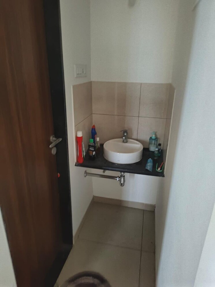 Bathroom, yashwin-sukhniwas 2 Bedroom 613 Sq.Ft. Apartment In Hinjewadi Pune 8870721
