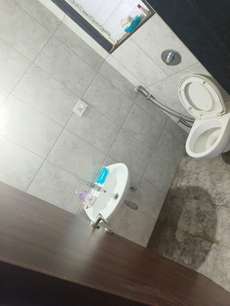 Bathroom, yashwin-sukhniwas 2 Bedroom 613 Sq.Ft. Apartment In Hinjewadi Pune 8870721
