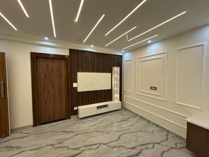 Room in 2 BHK Builder Floor at Sahastradhara Road – for Sale