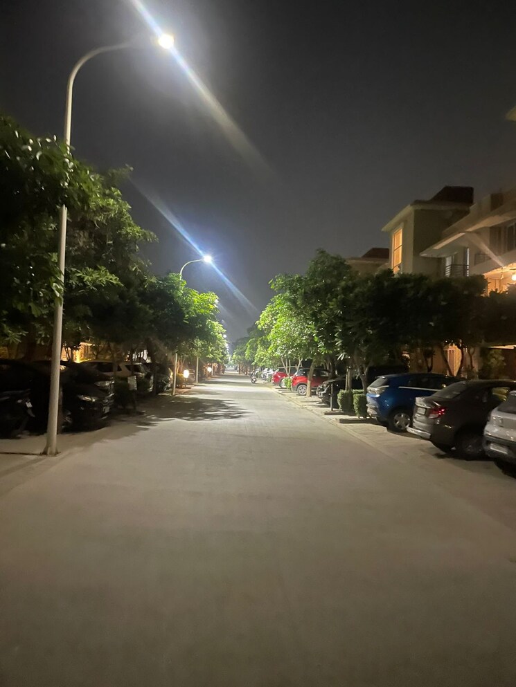 Exterior View, bptp-parkland-pride 3 Bedroom 190 Sq.Yd. Builder Floor In Sector 77 Faridabad 8870880