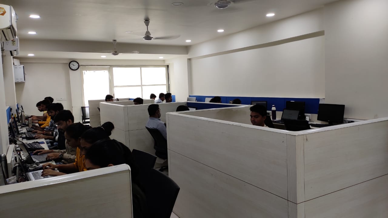 Office Space For Rent in Dev Aurum