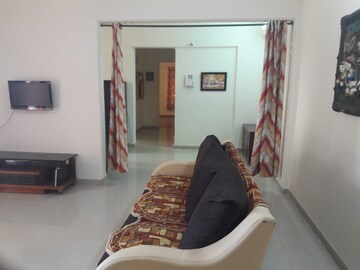 Furnished Amenities in 2 BHK Apartment at GK Roselands Rhythm, Pimple Saudagar – for Rent
