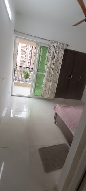Room in 2 BHK Apartment at Gaurs Siddhartham, Siddharth Vihar – for Sale