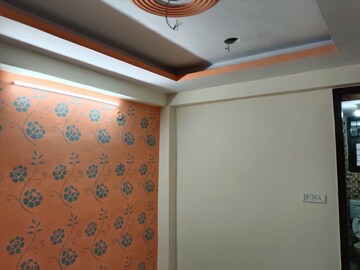 Room in 2 BHK Builder Floor at Krishna Park – for Sale