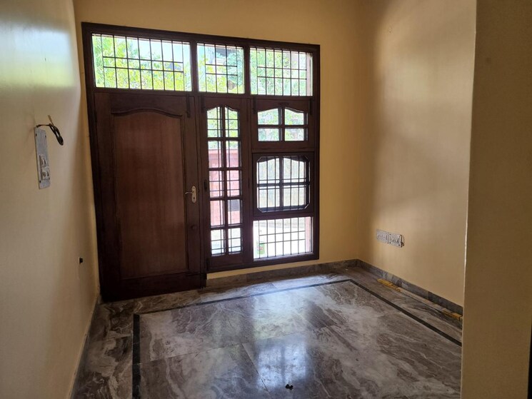 Room, dhakoli 3 Bedroom 2250 Sq.Ft. Apartment In Dhakoli Zirakpur 8871268