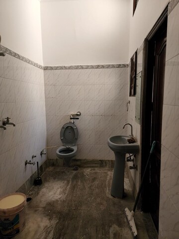 Bathroom in 3 BHK Apartment at Dhakoli – for Rent