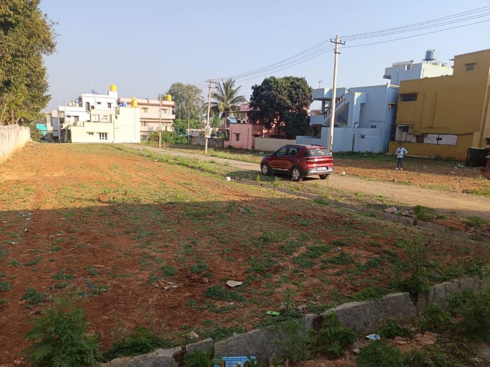 Plot For Sale in Kmv Layout Bangalore 