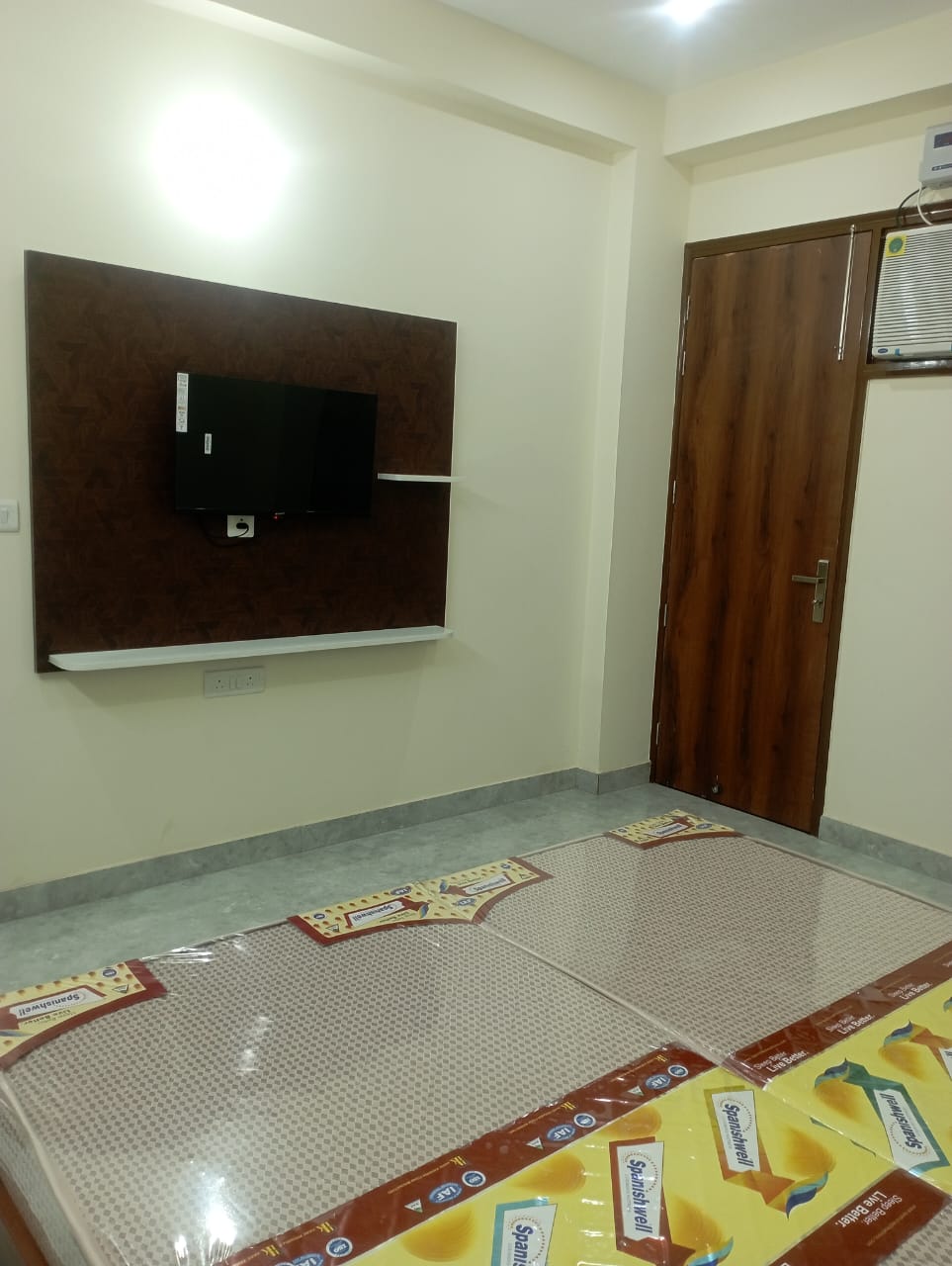 1 BHK Builder Floor For Rent in Sector 40