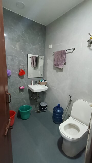 Master Bedroom in 1 BHK Builder Floor at Palam Vihar – for Rent
