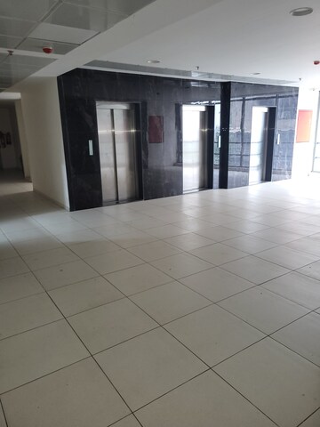 Room in  Office Space at Navrangpura – for Rent