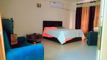 Bedroom in 2 BHK Builder Floor at South City 1 – for Rent