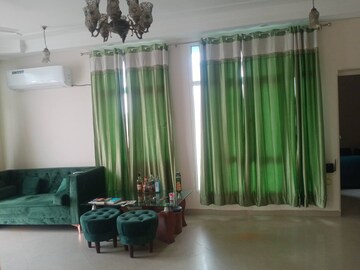 Living Room in 2 BHK Builder Floor at South City 1 – for Rent