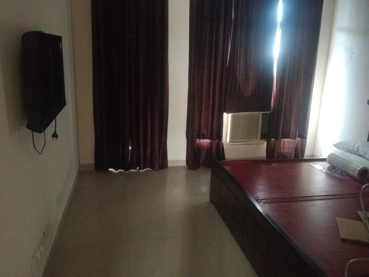 Living Room, south city 1 2 Bedroom 500 Sq.Yd. Builder Floor In South City 1 Gurgaon 8871496