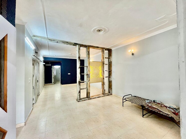 Room, dhakoli 3 Bedroom 130 Sq.Yd. Apartment In Dhakoli Zirakpur 8871601