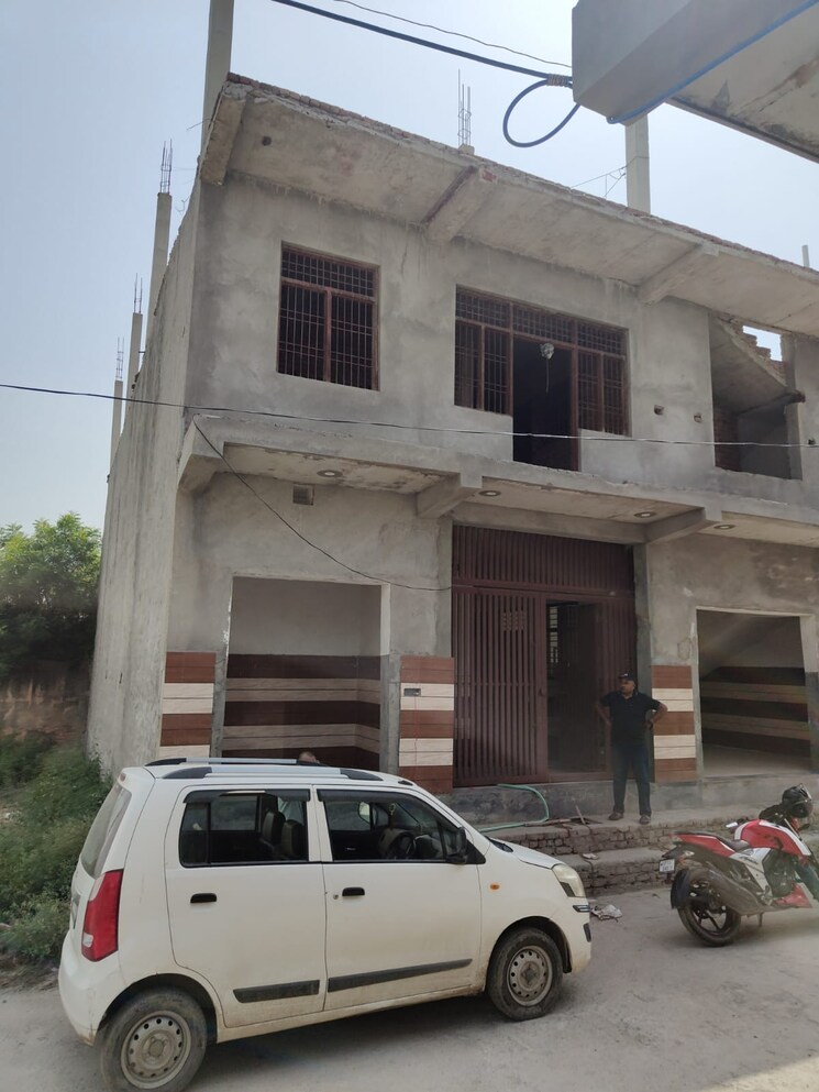 Exterior View, tilapta 4 Bedroom 218 Sq.Yd. Independent House In Tilapta Greater Noida 8871799