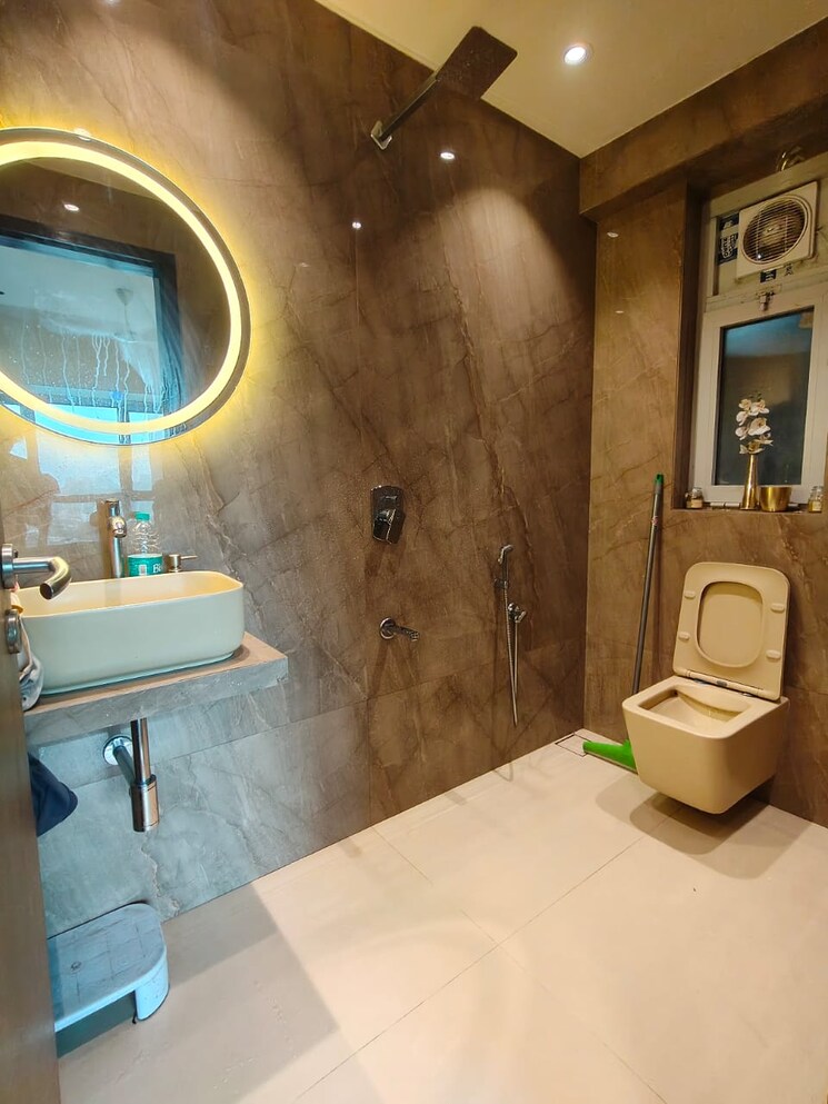 Bathroom, db-woods 3 Bedroom 1300 Sq.Ft. Apartment In Goregaon East Mumbai 8871707