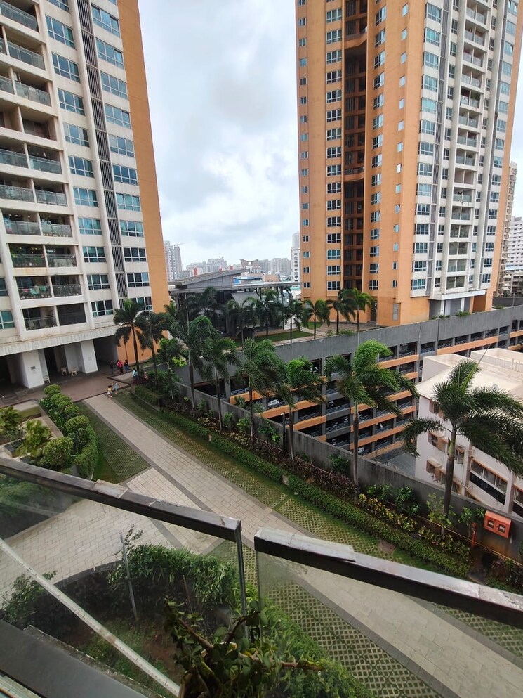 Exterior View, db-woods 3 Bedroom 1300 Sq.Ft. Apartment In Goregaon East Mumbai 8871707