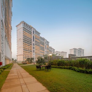 3 BHK Apartment – Exterior View View at DLF The Skycourt, Sector 86 - for Sale