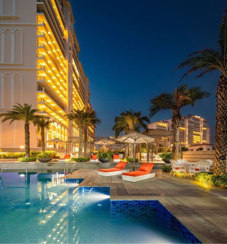 Swimming Pool, dlf-the-skycourt 3 Bedroom 1931 Sq.Ft. Apartment In Sector 86 Gurgaon 8872098