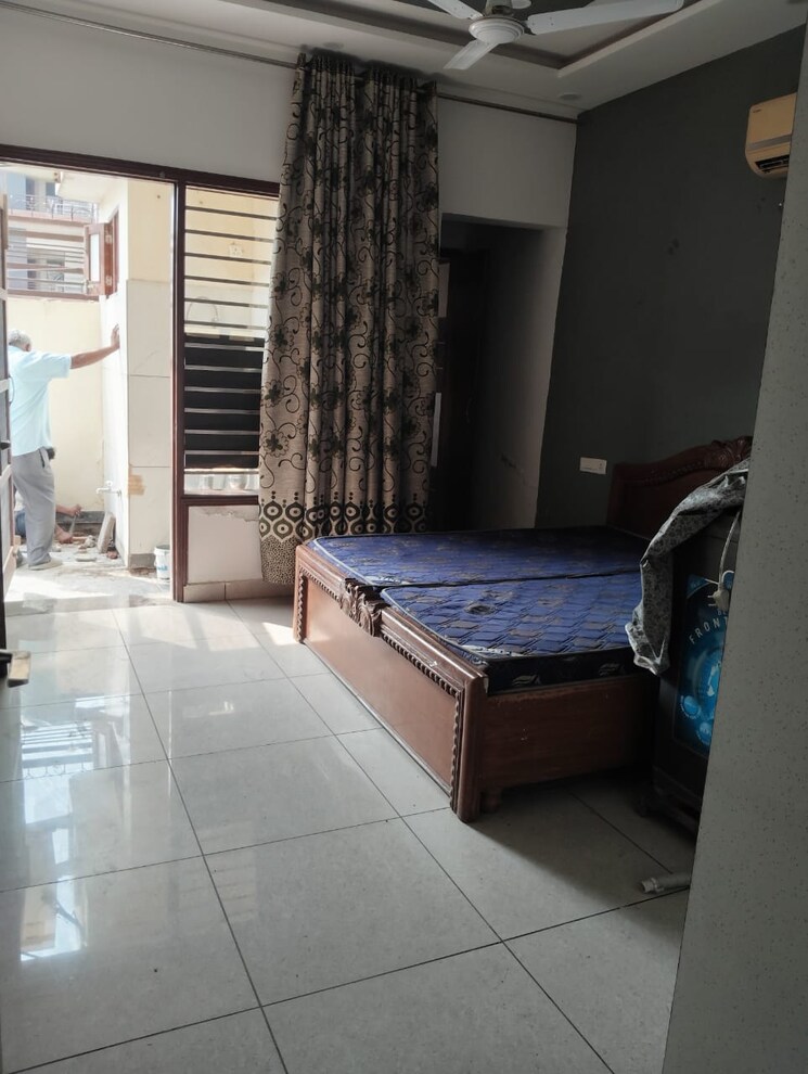 Room, aerocity 2 Bedroom 1000 Sq.Ft. Builder Floor In Aerocity Mohali 8872100