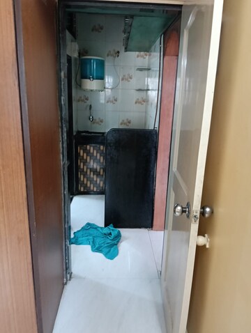 Furnished Amenities in 1 RK Apartment at Nagari Niwara CHS, Goregaon East – for Sale