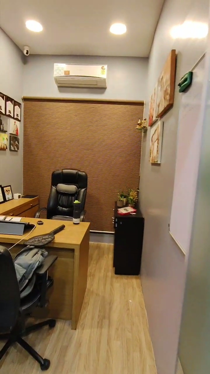 Office Space For Rent in Crystal Plaza Andheri West