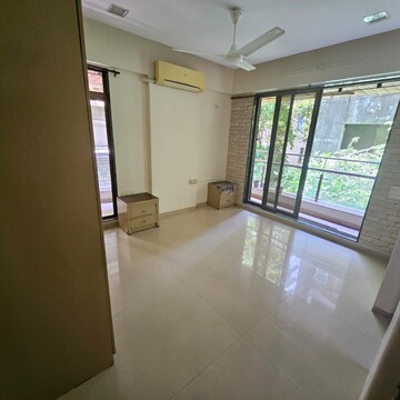 Room in 2 BHK Apartment at Bandra West – for Sale