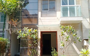 4 BHK Villa For Rent in Thaltej Shilaj Road