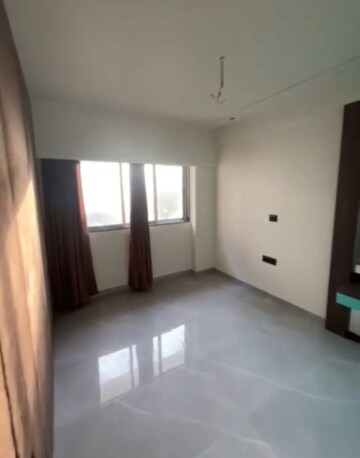 Room in 2 BHK Apartment at Viva Parijat Heights, Nalasopara West – for Sale