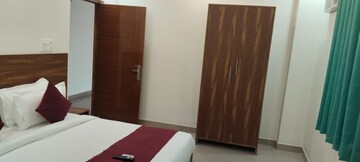 Room in 3 BHK Independent House at Sector 135 – for Rent