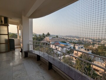 Balcony in 1.5 BHK Apartment at Versova – for Rent