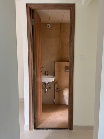 Bathroom in 2 BHK Apartment at Shapoorji Pallonji Sarova, Kandivali East – for Rent