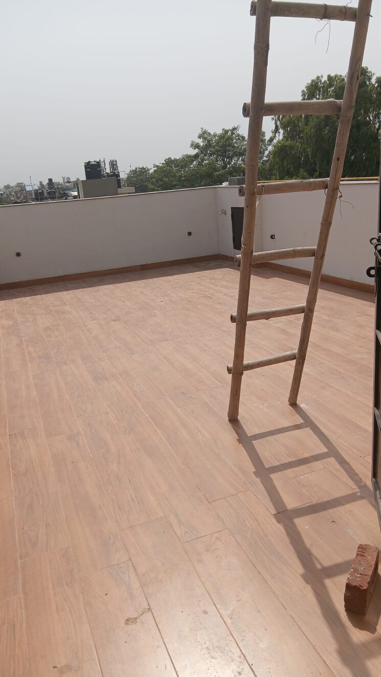 Floor Plan, dayanand colony Commercial Office Space 3600 Sq.Ft. In Dayanand Colony Delhi 8872728