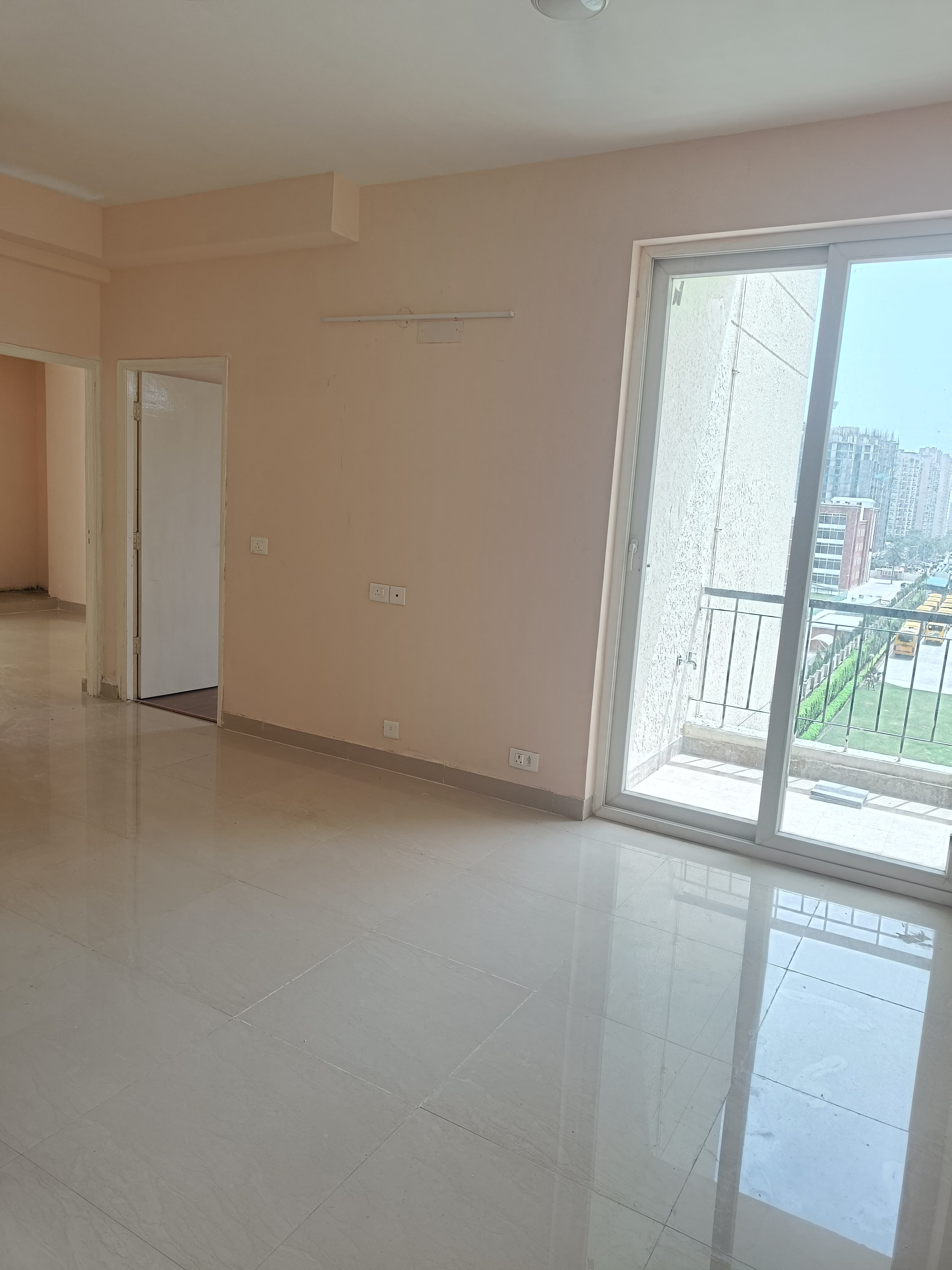 3 BHK Apartment For Rent in Amrapali Dream Valley