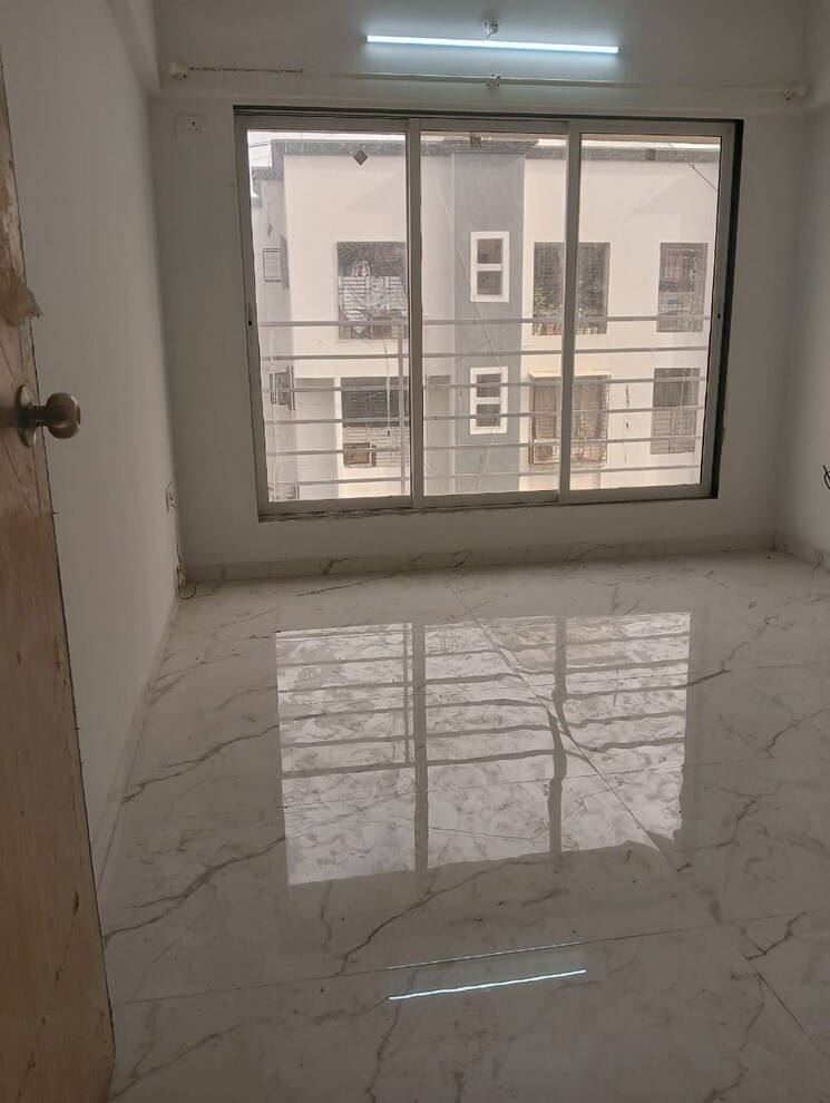 Room, siddhi-chs-borivali 2 Bedroom 600 Sq.Ft. Apartment In Borivali West Mumbai 8872754