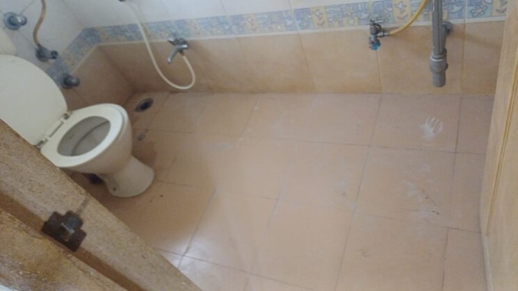 Bathroom, neelkanth-heights-shivai-nagar 2 Bedroom 894 Sq.Ft. Apartment In Shivai Nagar Thane 8872846