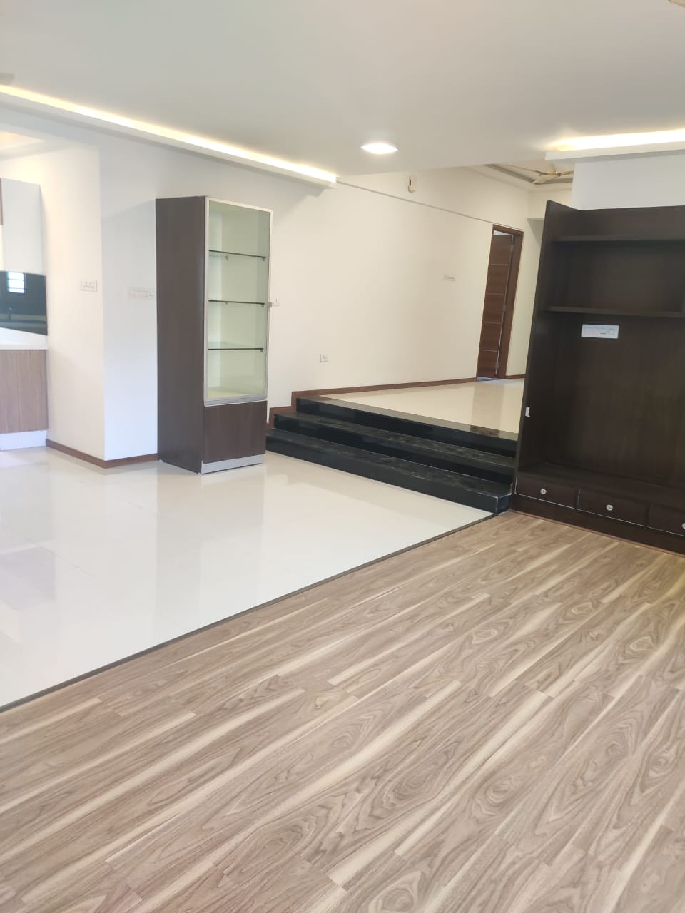 3 BHK + Study Room Apartment For Rent in Swastika Residency Indiranagar