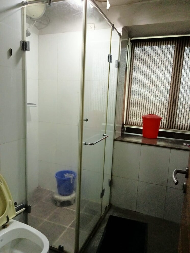 Bathroom, rna-heights 2 Bedroom 1290 Sq.Ft. Apartment In Andheri East Mumbai 8872861