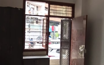 2 BHK Builder Floor For Rent in Shivaji Enclave