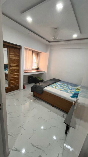 Master Bedroom in 1 BHK Apartment at Kamlesh Apartment, Andheri East – for Sale