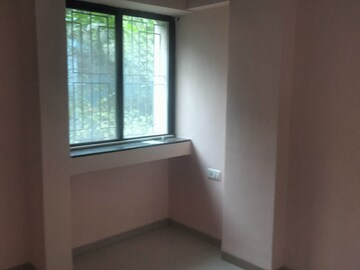 Room in 2 BHK Apartment at Icon Windsor Residency, Balewadi – for Sale