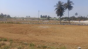 Plot Area in  Plot at Hosur Krishnagiri rd – for Sale