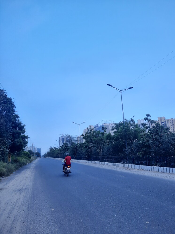 Garden, jms-the-nation  164 Sq.Yd. Plot In Sector 95 Gurgaon 8872888