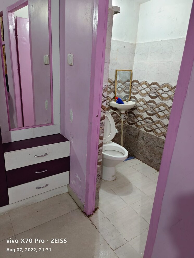 Bathroom, gomti nagar Pg For Girls In Gomti Nagar 8872921