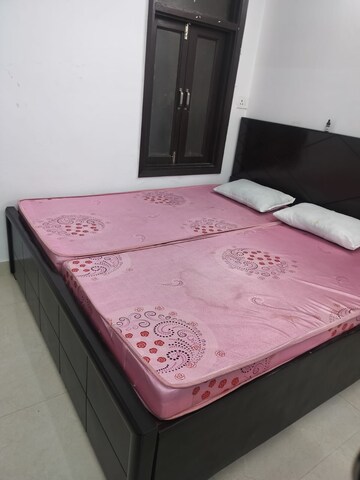 Bedroom in 1.5 BHK Builder Floor at Chattarpur – for Rent